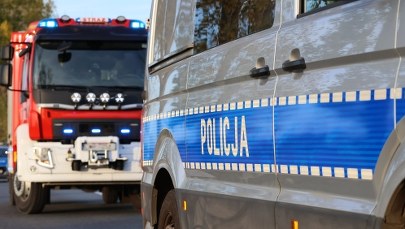 Ewakuacja 60 osób. Zerwały się liny podtrzymujące most pontonowy