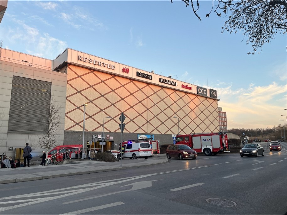 Ewakuacja galerii handlowej Bonarka /Marcin Czarnobilski /RMF FM