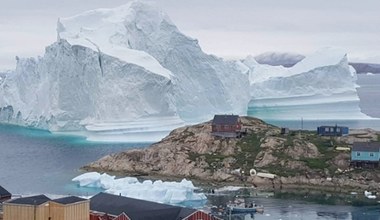 Ewakuacja Grenlandczyków z powodu pojawienia się wielkiej góry lodowej
