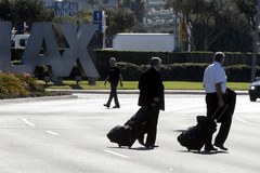 Ewakuacja lotniska w Los Angeles