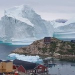 Ewakuacja na Grenlandii. Powodem gigantyczna góra lodowa 