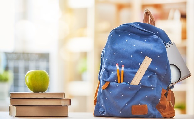 Ewakuacja szkoły. Eksplodował plecak ucznia