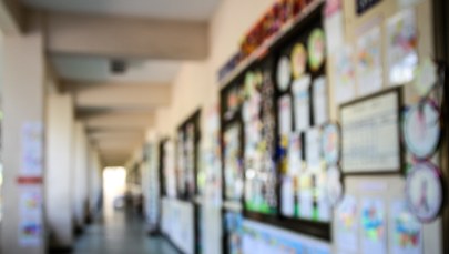 Ewakuacja szkoły podstawowej w Tychach. Część uczniów zasłabła