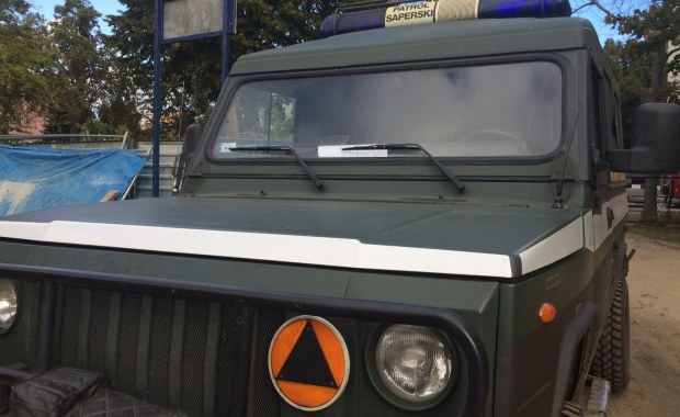 Ewakuacja szkoły w Żorach. Przy budynku znaleziono niewybuch