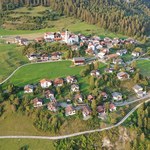 Ewakuacja szwajcarskiej wioski. Może zniknąć pod gigantyczną masą ziemi