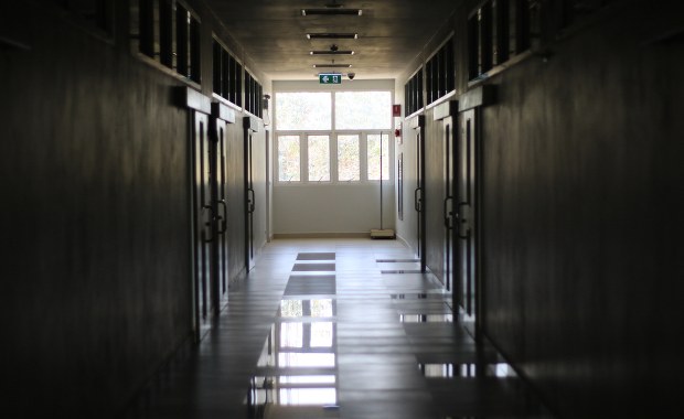 Ewakuacja w szkole w Świętokrzyskiem. Ktoś rozpylił gaz