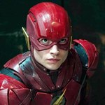 Ezra Miller: Film "The Flash" trafi do kin wcześniej niż planowano 