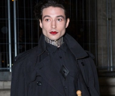 Ezra Miller w końcu zabrał głos! Jak tłumaczy swoje skandaliczne wybryki?