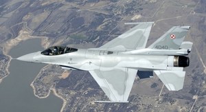 F-16 będą latać przynajmniej do 2048 roku