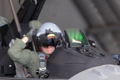 F-16 odleciały na ćwiczenia NATO do Francji 