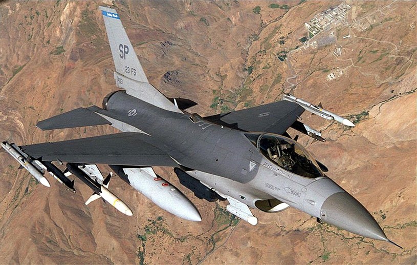 F-16, zdj. ilustracyjne /East News