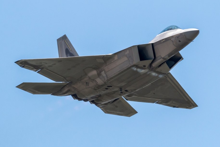 F-22 na zdjęciu ilustracyjnym /Shutterstock