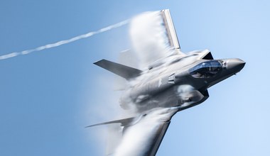 F-35 runął na ziemię. Pilot przez 50 min wisiał na telefonie