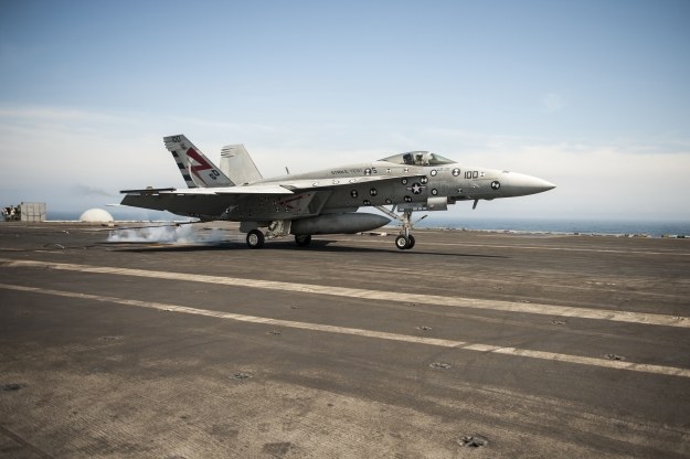 F/A-18E Super Hornet.   Fot. U.S. Navy photo by Mass Communication Specialist Seaman Christopher D. Gaines/Released /materiały prasowe