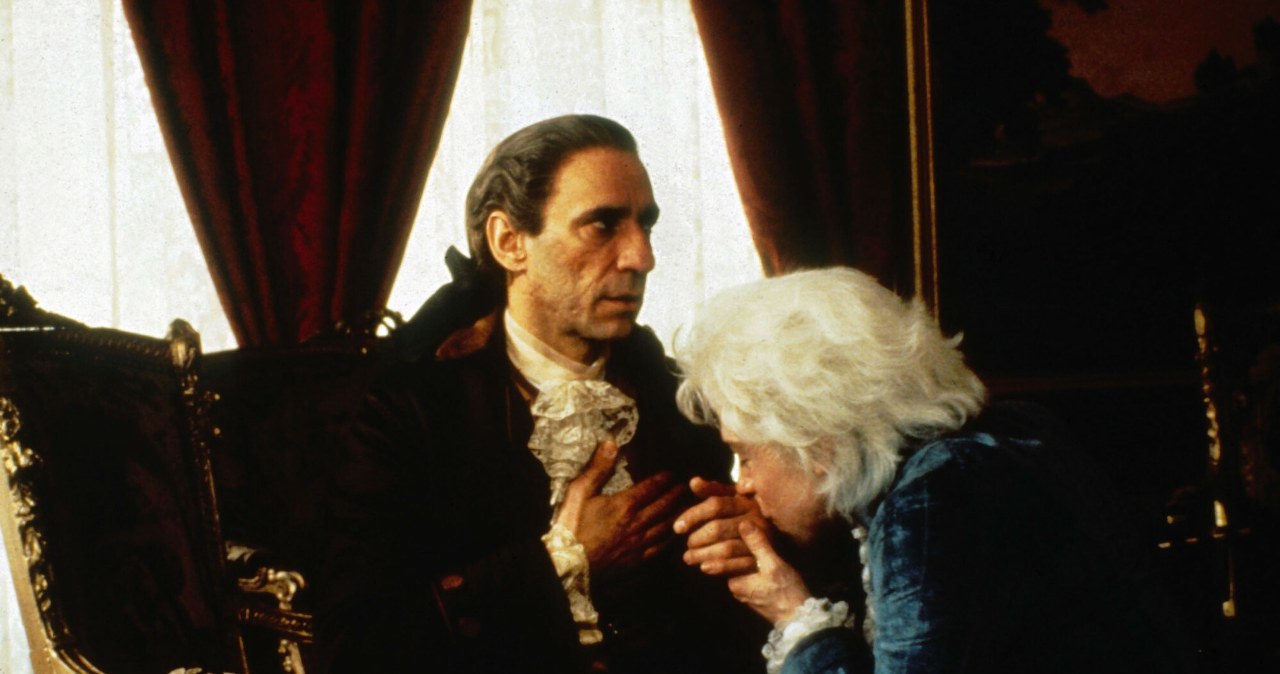 F. Murray Abraham i Tom Hulce w filmie "Amadeusz" /AMLF/The Saul Zaentz Company/Collection Christophel/East News /East News
