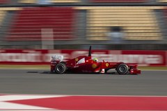 F1: Kobayashi najszybszy na testach w Barcelonie