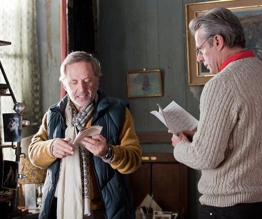 Fabrice Luchini i Lambert Wilson w scenie z filmu "Molier na rowerze"