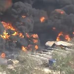 Fabryka chemikaliów stanęła w płomieniach. Zamknięto autostradę