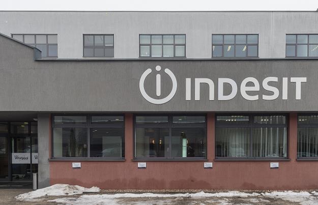 Fabryka Indesit - część koncernu Whirpool przy ul. gen. Jarosława Dąbrowskiego w Łodzi /PAP