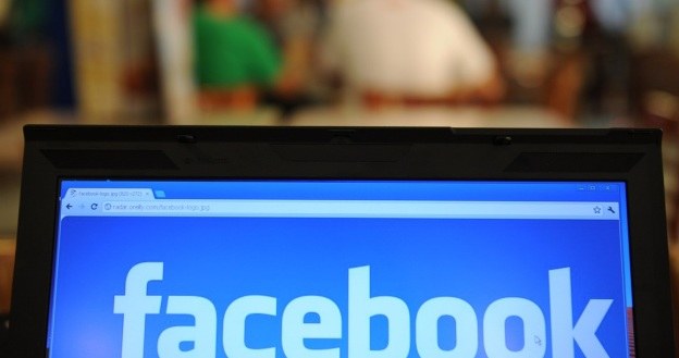 Facebook otwiera się na "hardkorowych" graczy. Uda się? /AFP