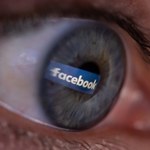 Facebook stworzy inteligentne okulary z serii Ray-Ban