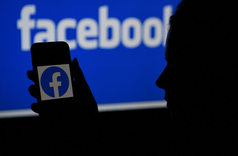 Facebook zablokował rosyjskie konta / 	OLIVIER DOULIERY  /AFP