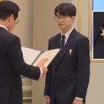 Faker pisze historię. Pierwszy taki medal w historii esportu