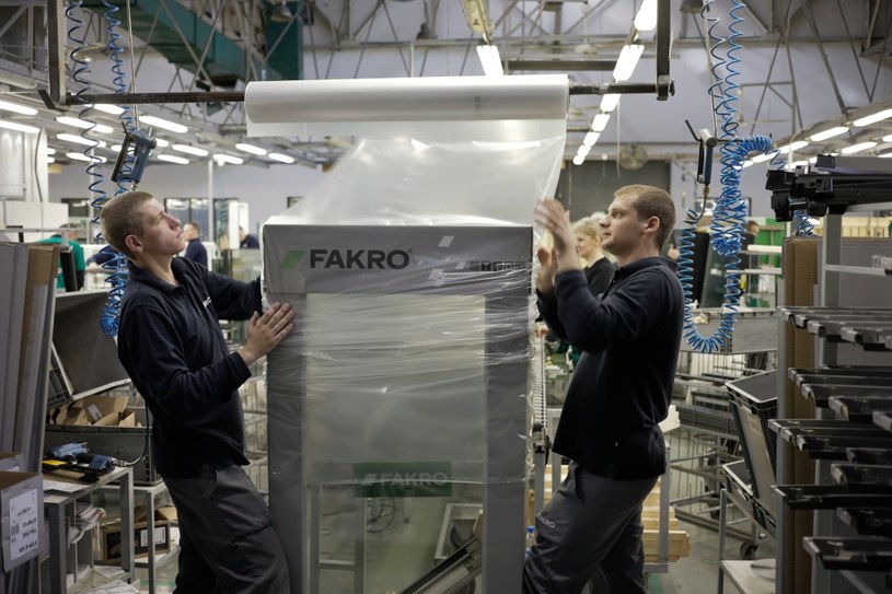 Fakro rozważa wprowadzenie czterodniowego tygodnia pracy w związku ze spadkiem zamówień /Piotr Malecki / Napo Images /Agencja FORUM