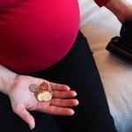 "Fakt": 20 mln zł na leki dla kobiet w ciąży