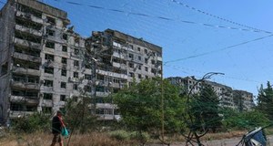 Fala rosyjskich ataków na Ukrainie. Drony i pociski uderzyły w miasta
