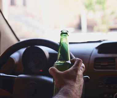 Fala upałów. Czy kierowca może pić piwo bezalkoholowe?