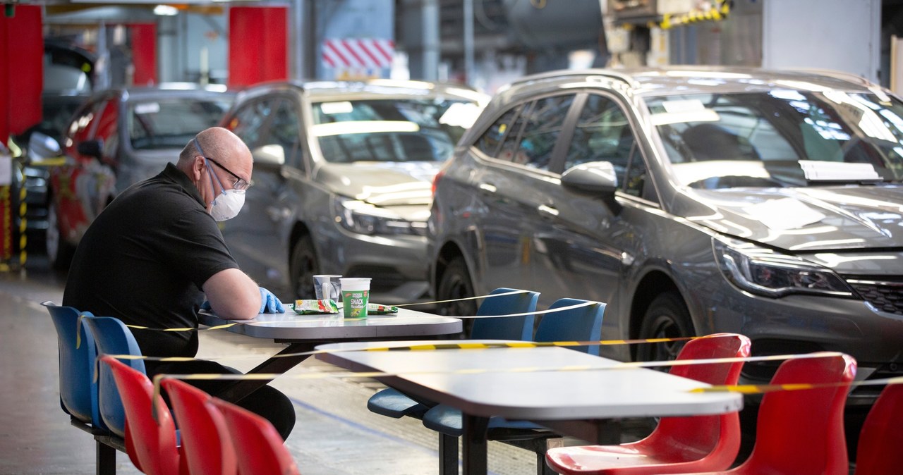 Fala zwolnień u motoryzacyjnego giganta. Nawet 1000 osób straci pracę / Fot.ilustracyjna /Getty Images