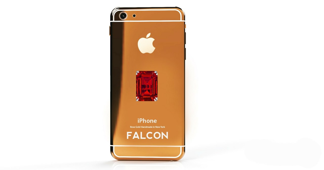 Falcon Supernova iPhone 6. Najdroższy telefon na świecie /Ferrari Press /East News