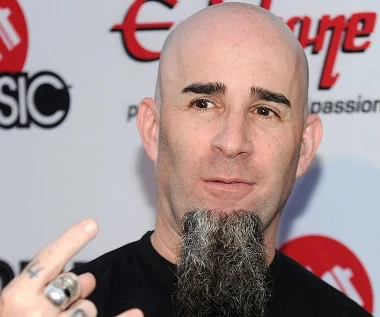 Fall Out Anthrax: Miesiąc miodowy supergrupy