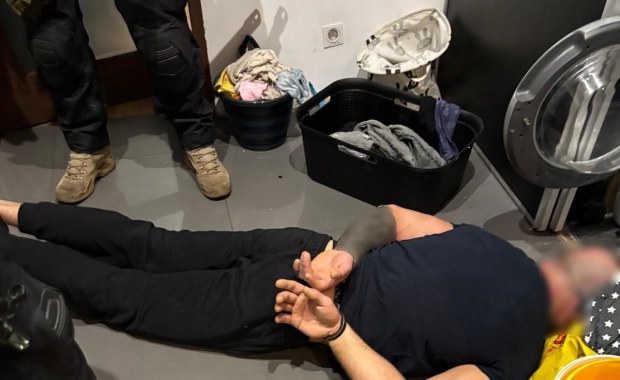 Fałszywi policjanci zatrzymani. Skradli majątek u jubilera