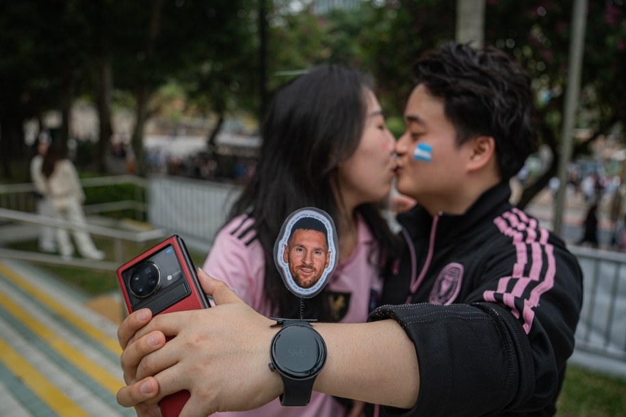 Fani Lionela Messiego w Hongkongu /LEUNG MAN HEI /PAP/EPA