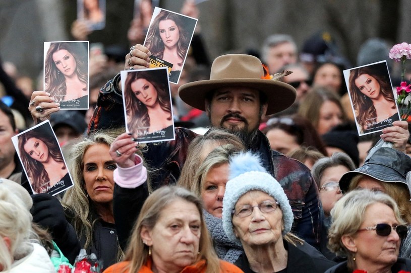 Fani Lisy Marie Presley na jej pogrzebie /Nikki Boertman/Reuters /Agencja FORUM