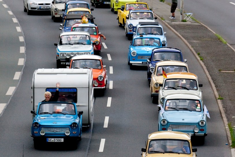 Fani Trabanta w drodze na zlot w Zwickau /Getty Images/Flash Press Media