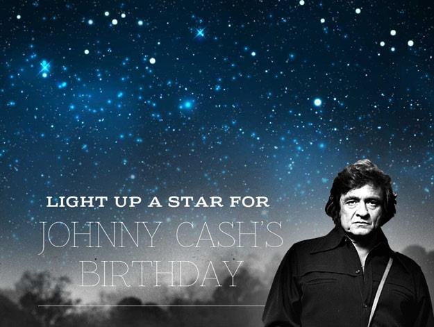 Fani z całego świata zapalają gwiazdy dla Johnny'ego Casha /
