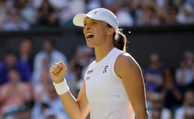 Fantastyczny mecz Świątek. Polka w finale Wimbledonu! 