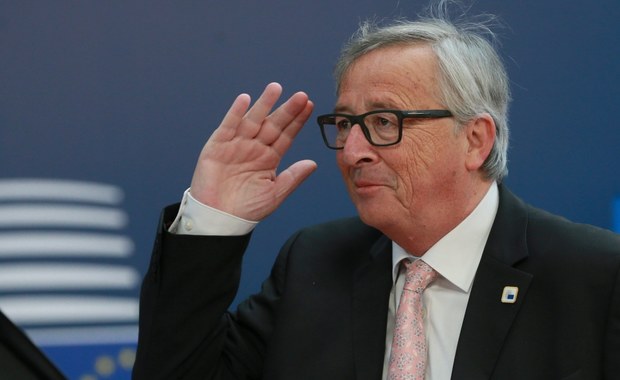 "FAS": Juncker wstrząśnięty po spotkaniu z May. Jest odpowiedź Londynu