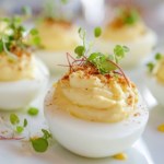 Faszerowane jajka z kremowym nadzieniem purée. Na Wielkanoc sprawdzą się idealnie