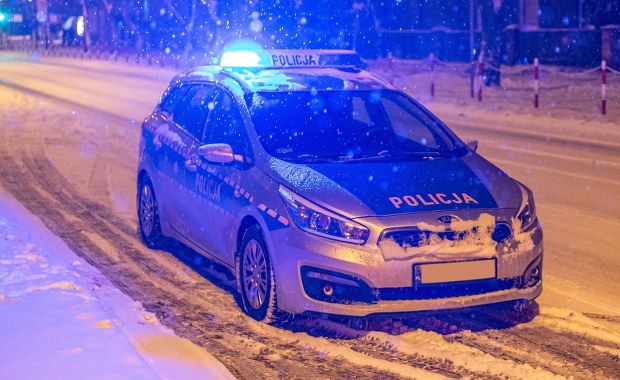 Fatalne warunki na drogach. Seria poważnych wypadków w Małopolsce