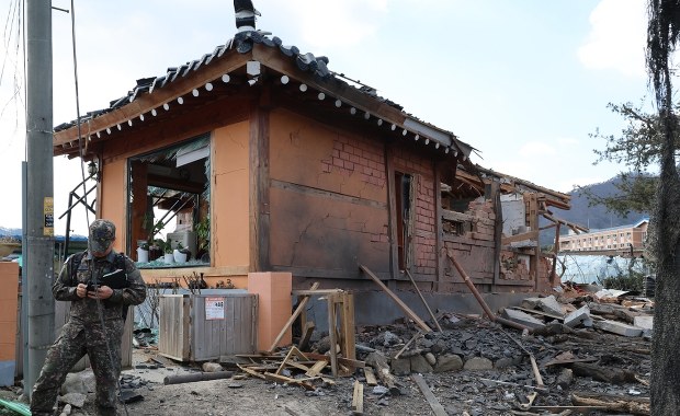 Fatalny błąd. Bomby zrzucone poza poligonem, są ranni