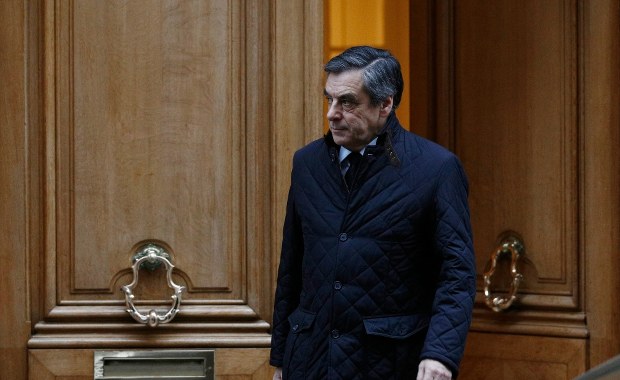 Faworyt francuskich wyborów prezydenckich opłacany przez Rosjan?