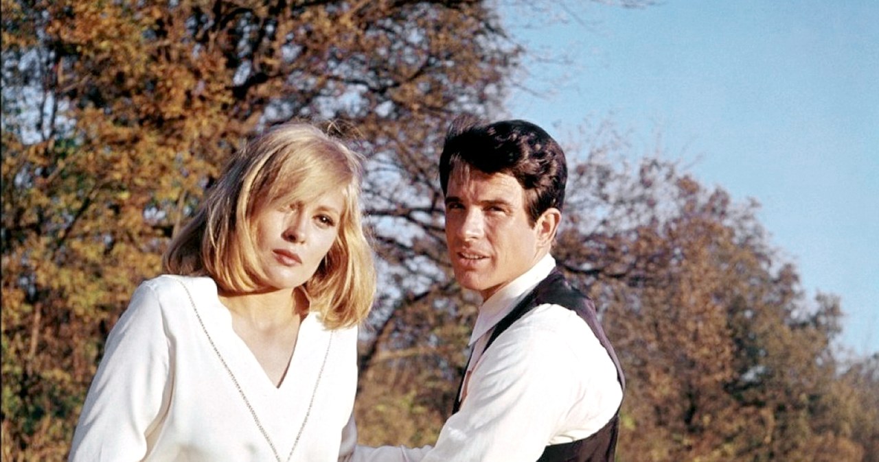 Faye Dunaway i Warren Beatty w filmie "Bonnie i Clyde" /Sunset Boulevard / Contributor /Getty Images