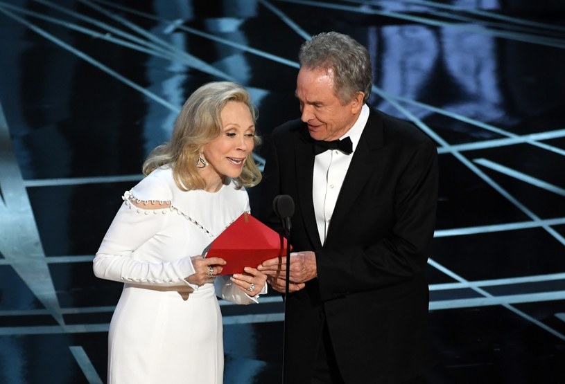 Faye Dunaway, Warren Beatty i oscarowa wpadka /Kevin Winter /Getty Images