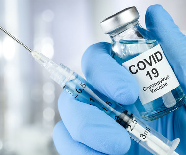 FDA zatwierdza czwartą dawkę szczepionki przeciwko COVID-19