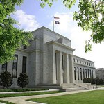Fed może odczekać kilka posiedzeń, zanim rozpocznie podwyżki stóp