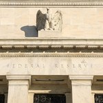Fed zmuszony ciąć